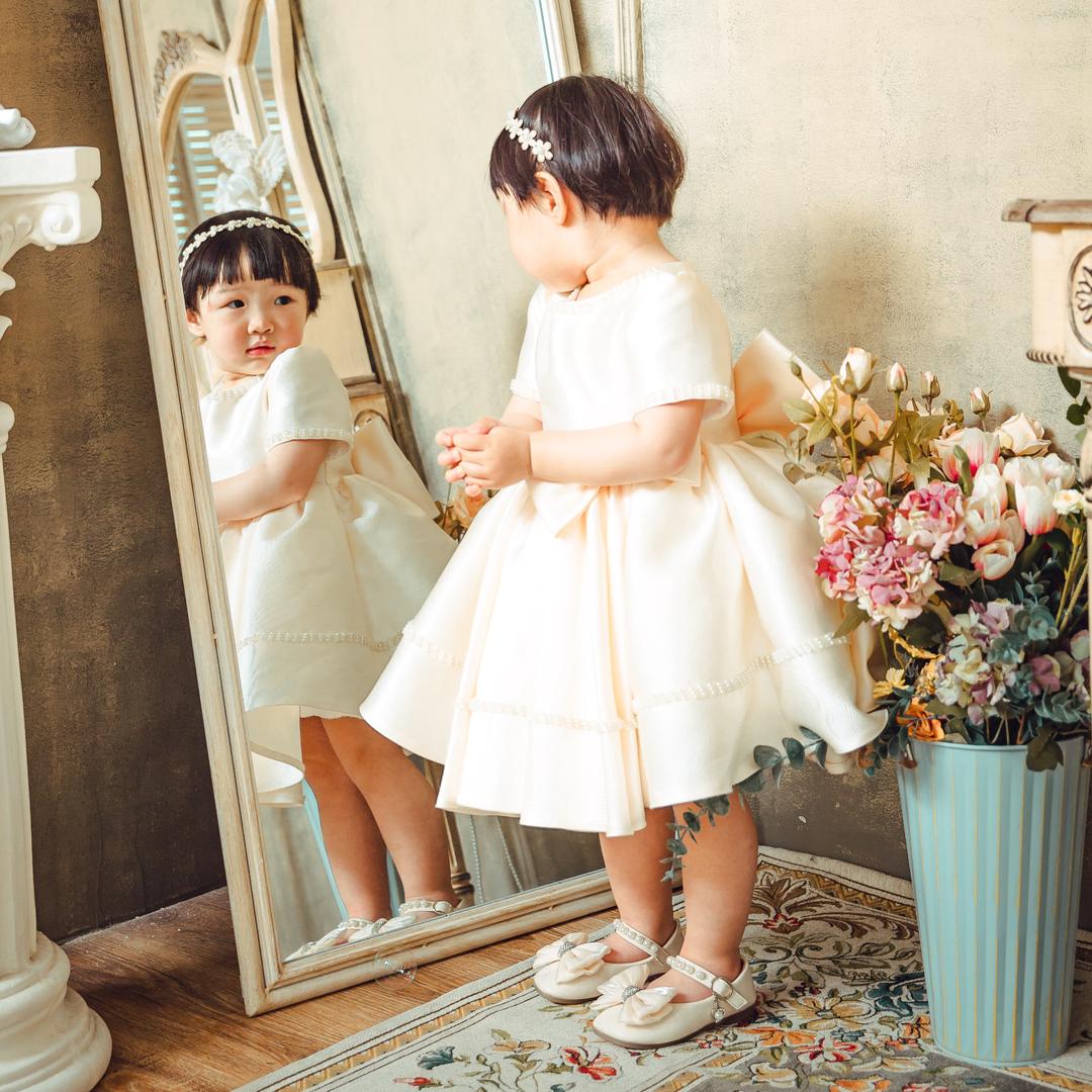 Angela是妈妈的小甜心