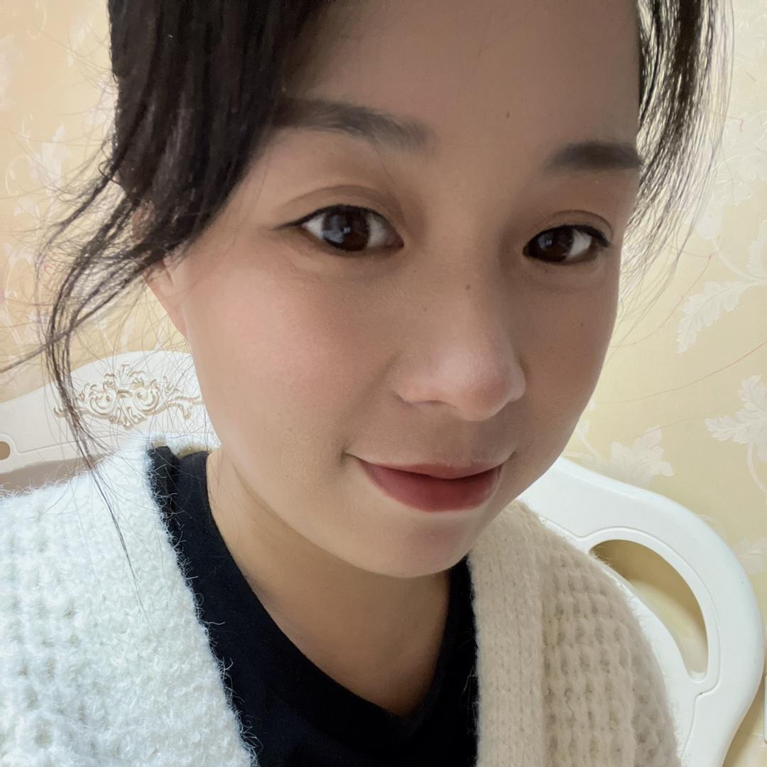 韩侨小区南门门口梁心生煎包