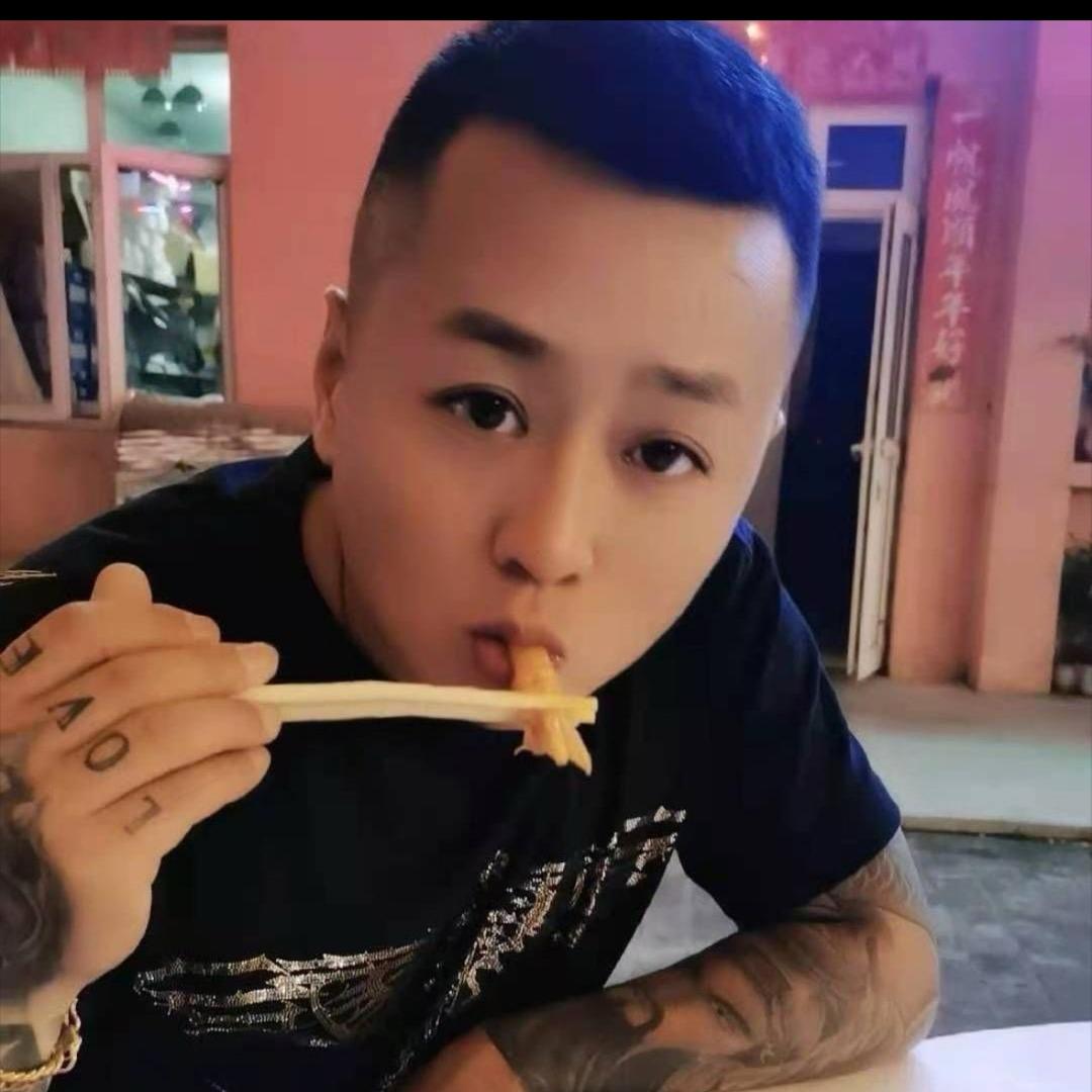 小啊正🍓爱你们就完了