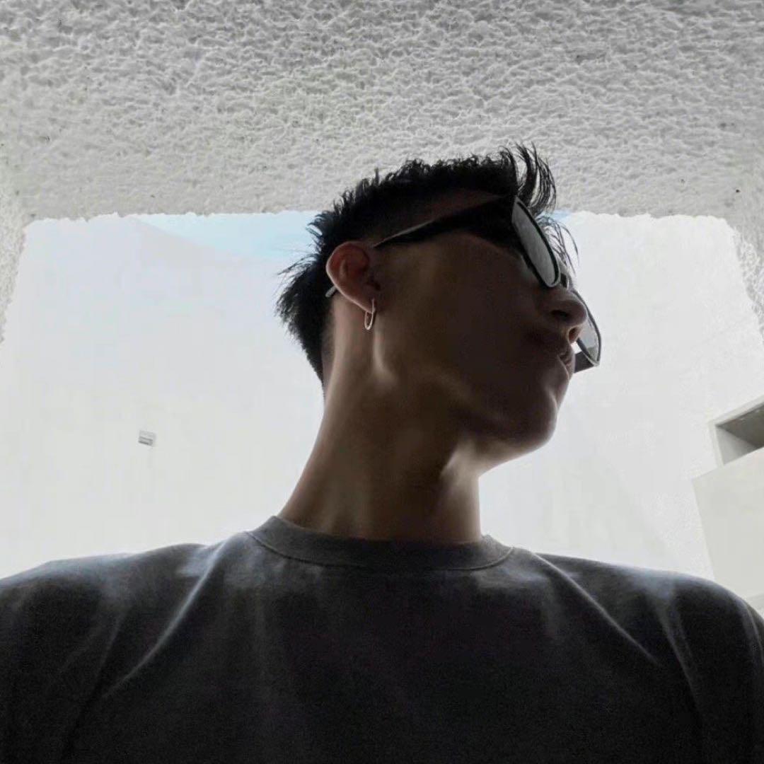 俩眼一睁就是喝