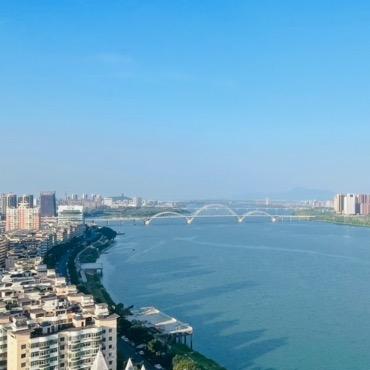 年华、不似水头像