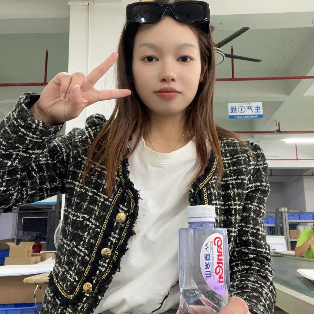 帅弟弟叫阿姨