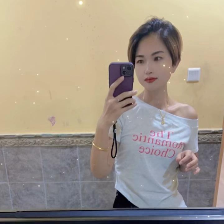 贾～玲铃