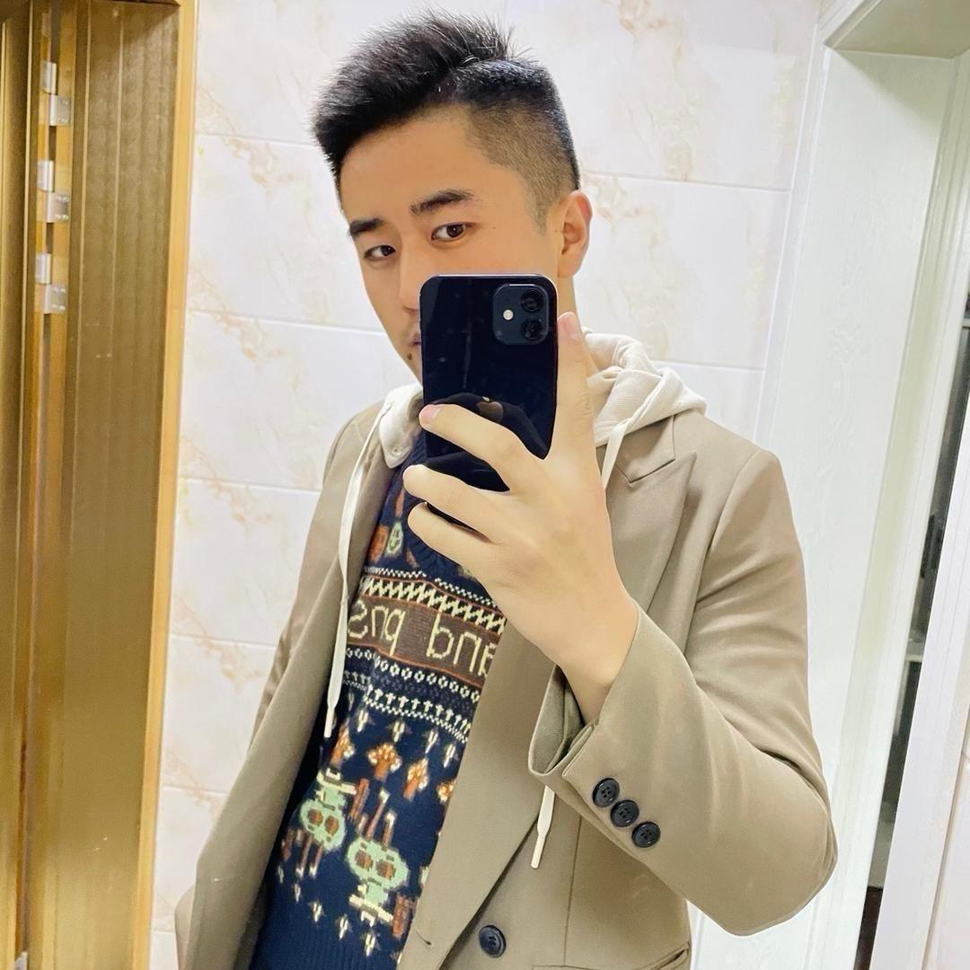 曹阁阁