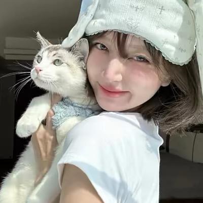 JING怡.