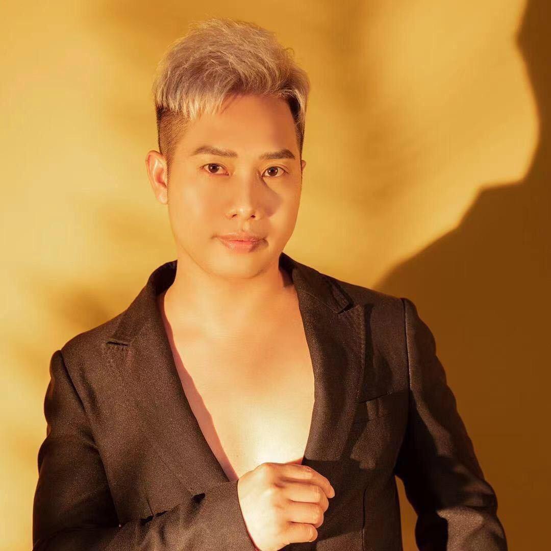 邦康森哥染、接发终点站