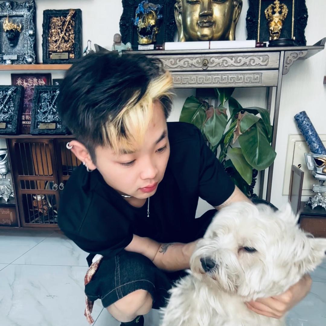 是钦墨呀🫥