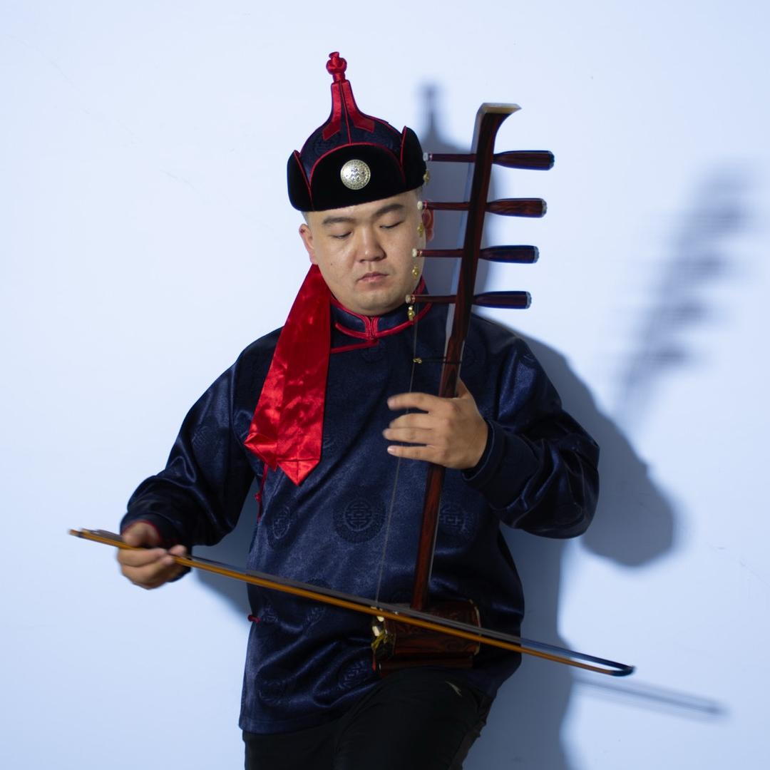阿拉腾沙四胡