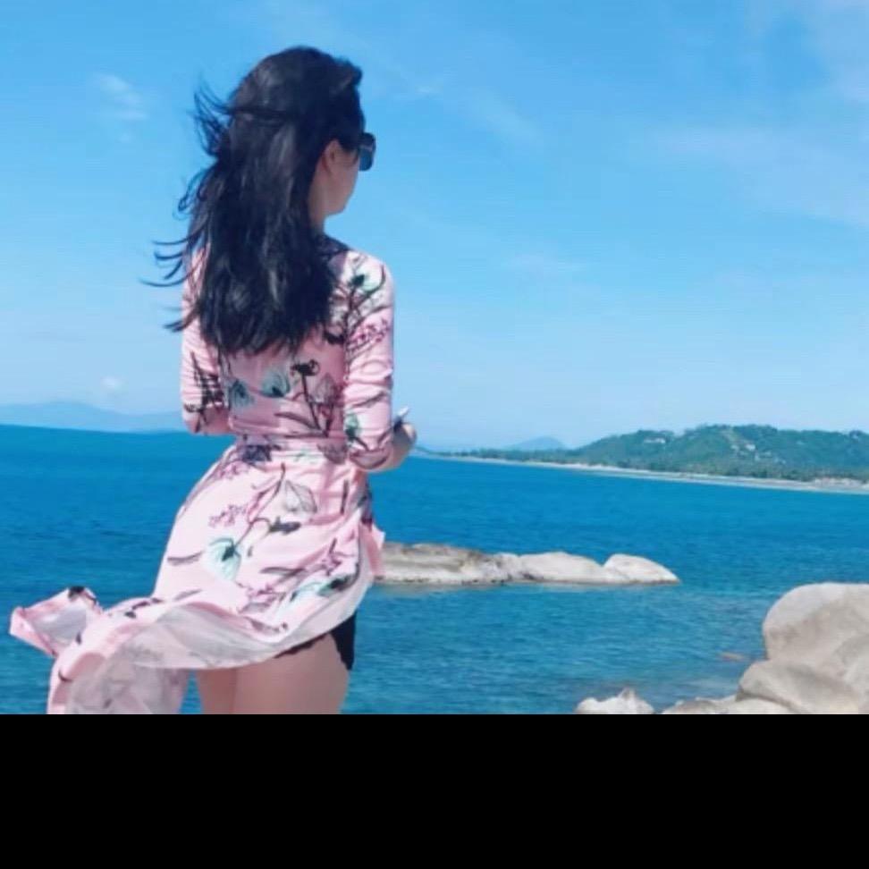 云淡风轻.