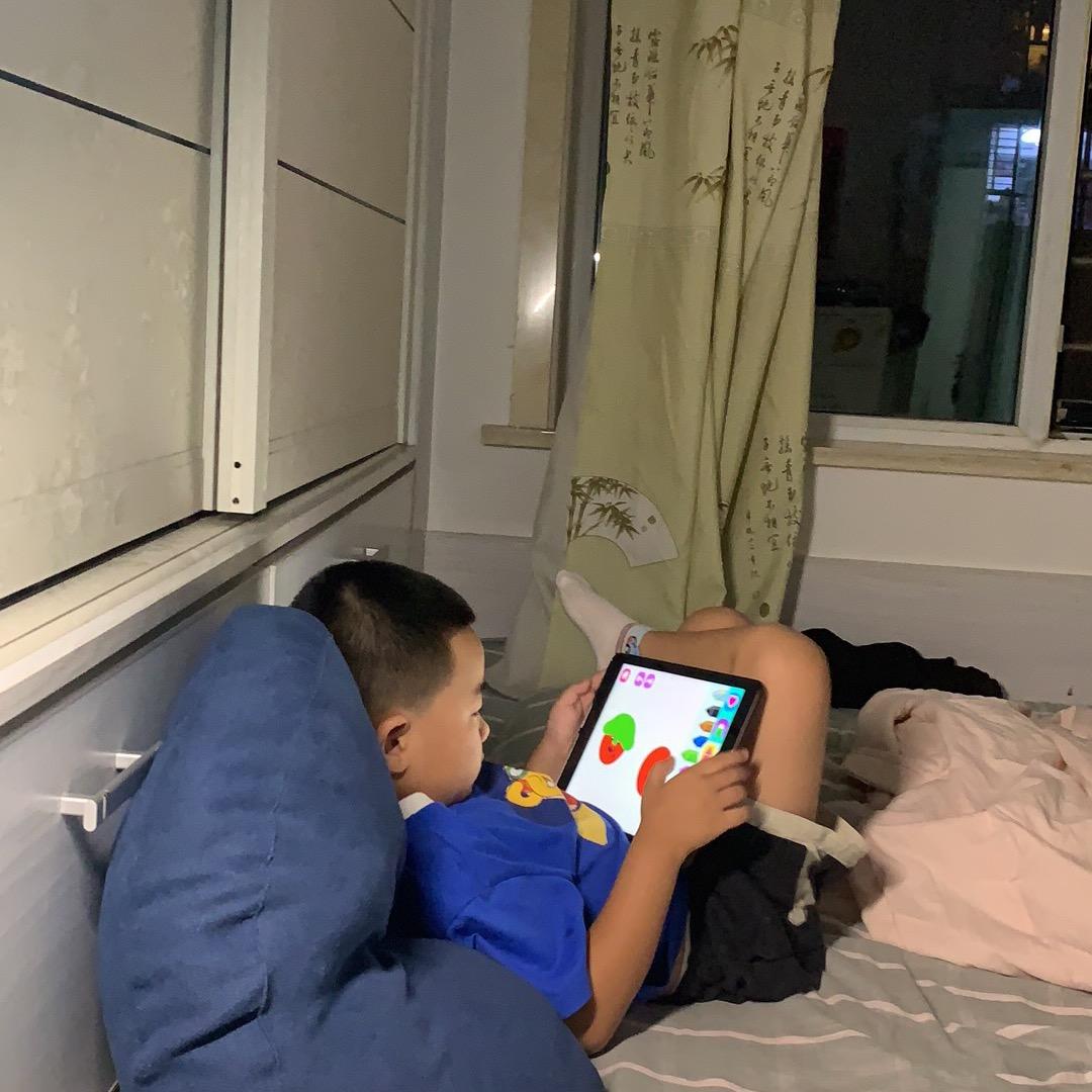 努力的周楚澄