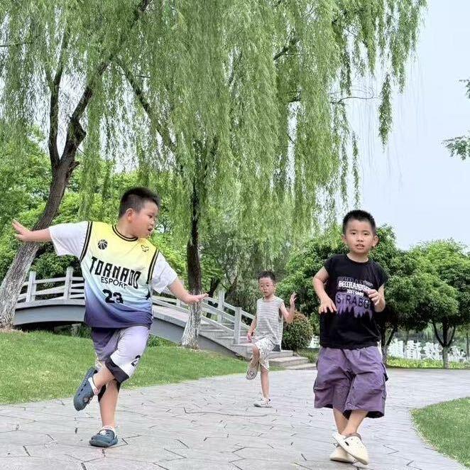银仔