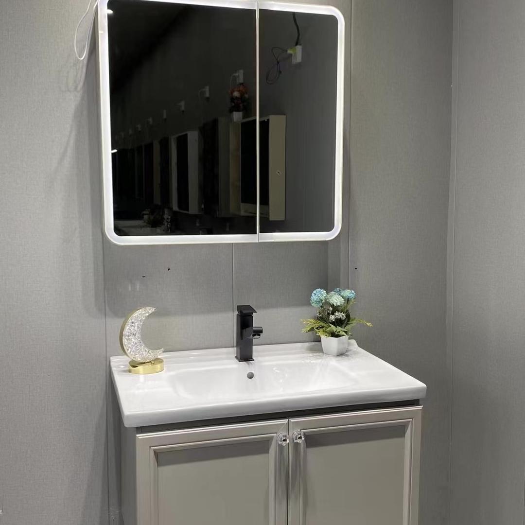 百汇浴室柜批发