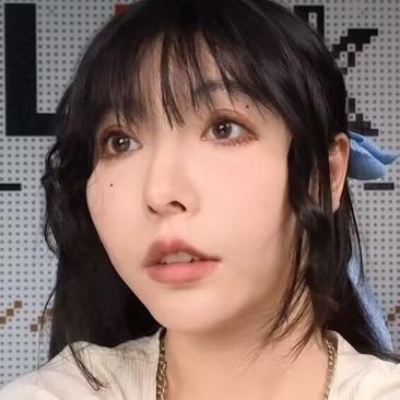 唐紫尘