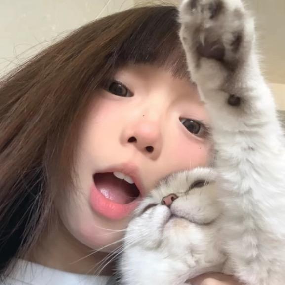 白