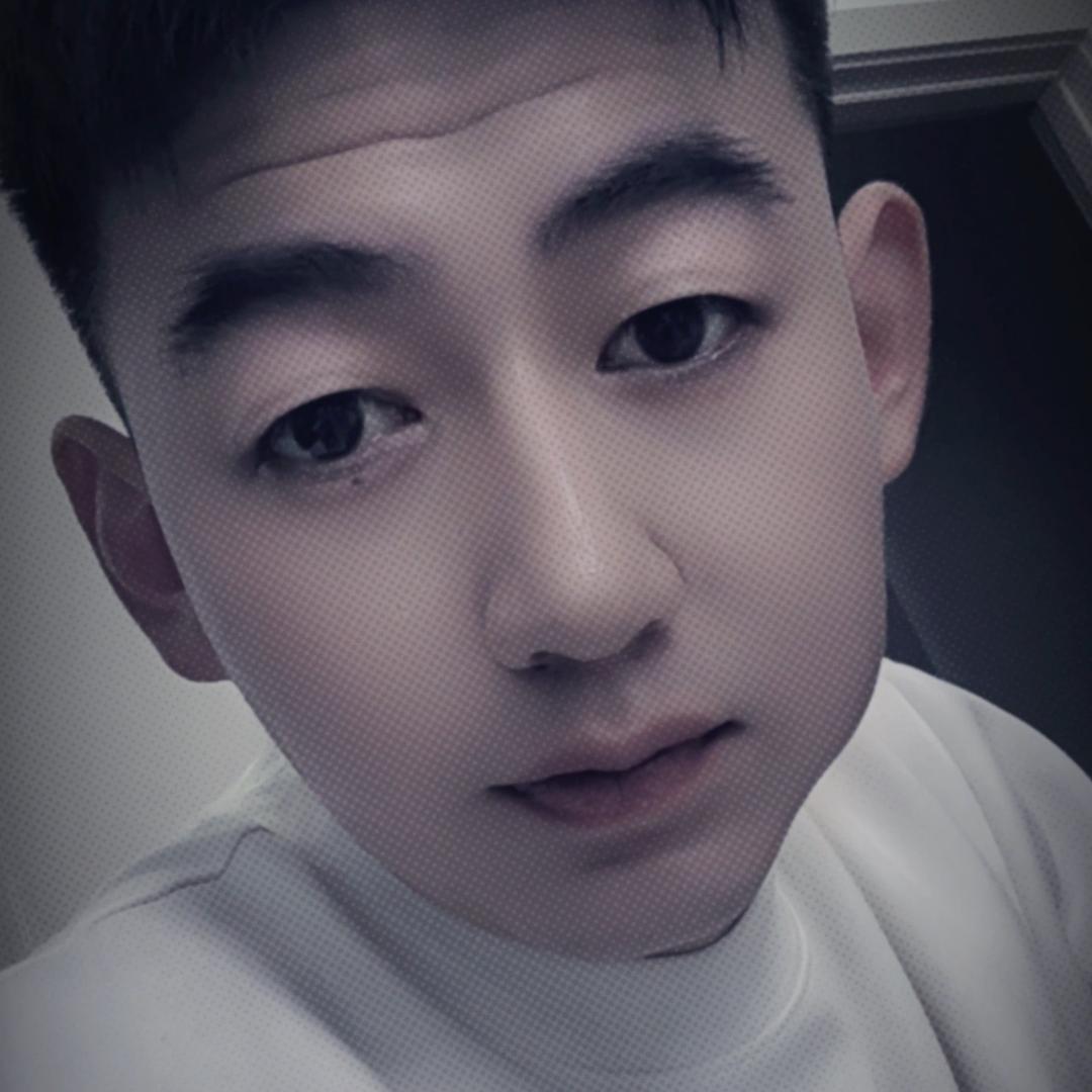 啊龙精选服饰