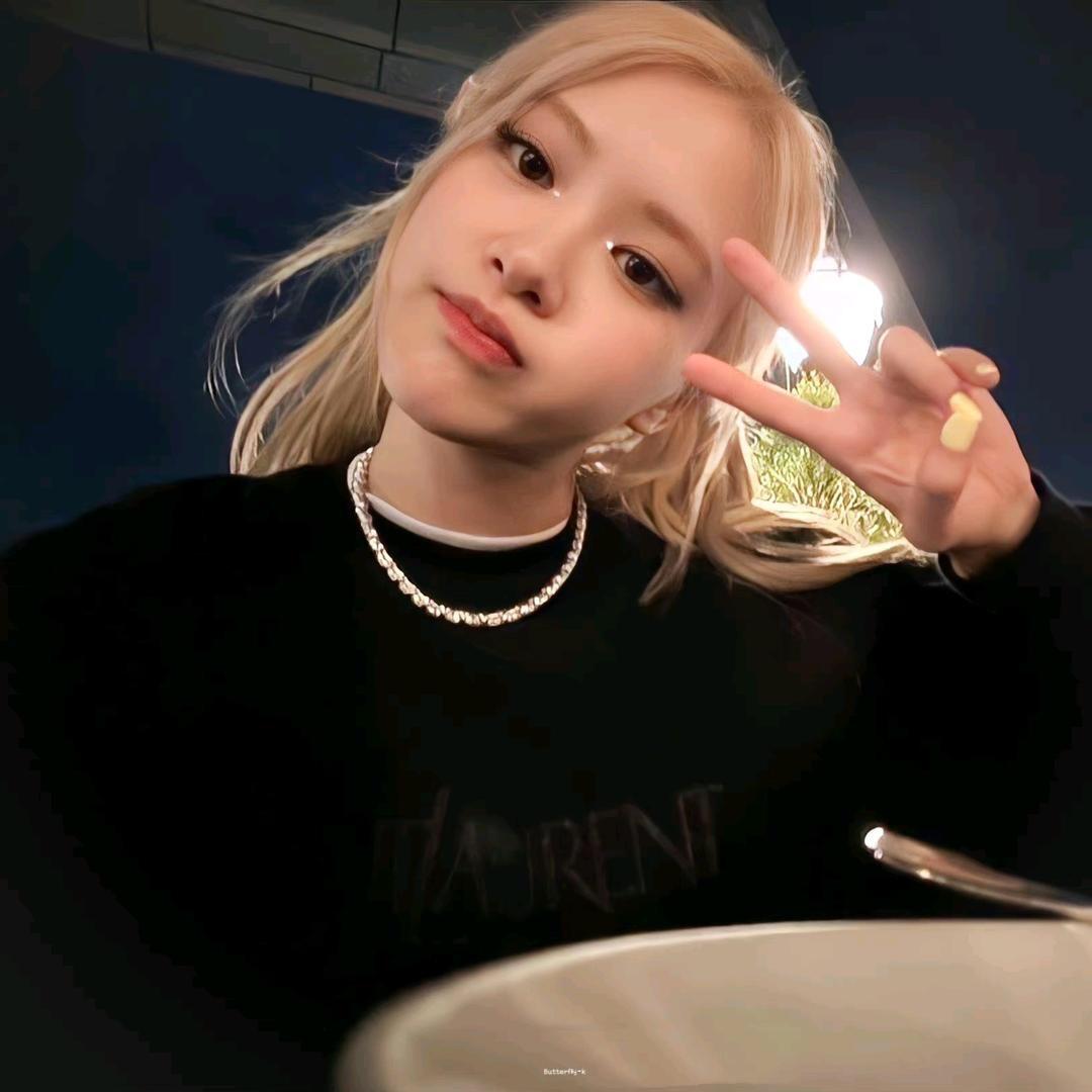 LIyyx