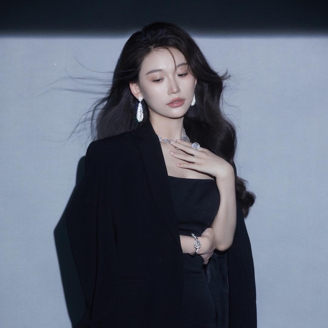YANYUTONG女装