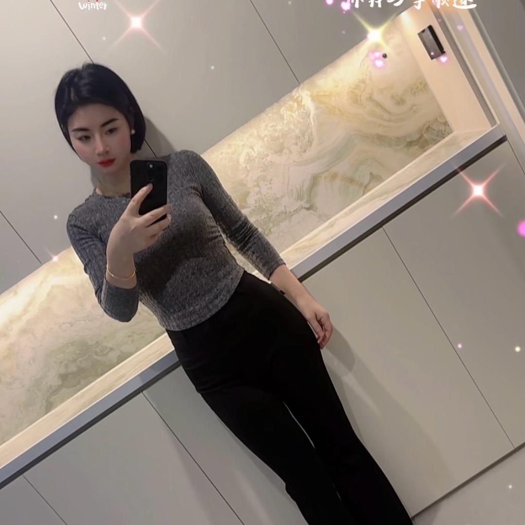 蓝色妖姬（莉姐）