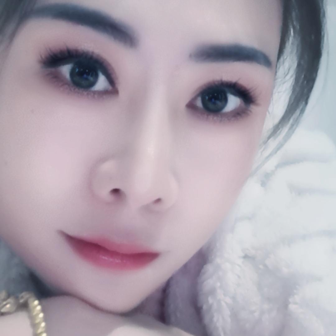 别靠近我
