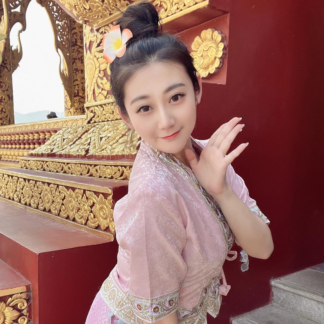 爱跳舞的小林🤩