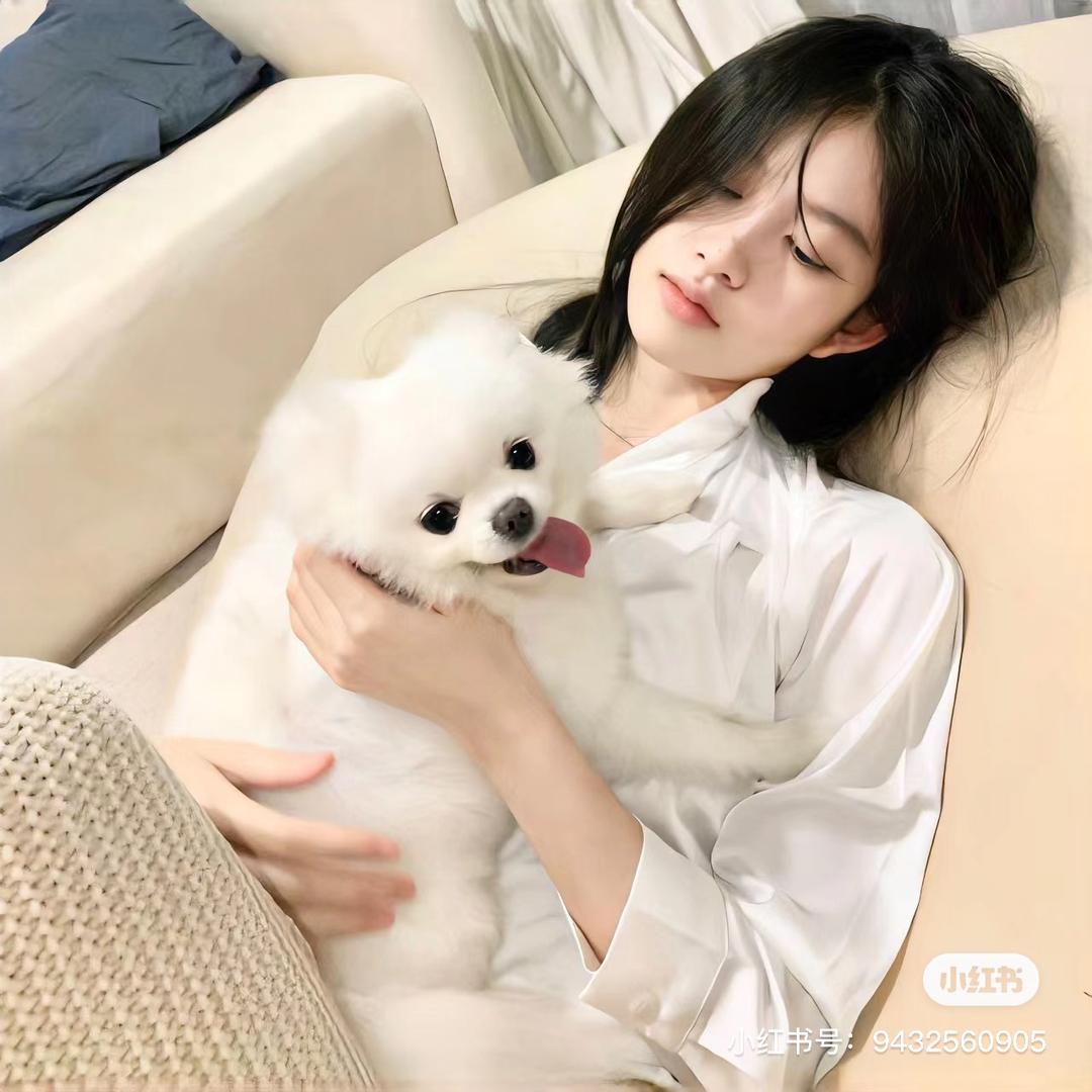 又瘦了亿点.