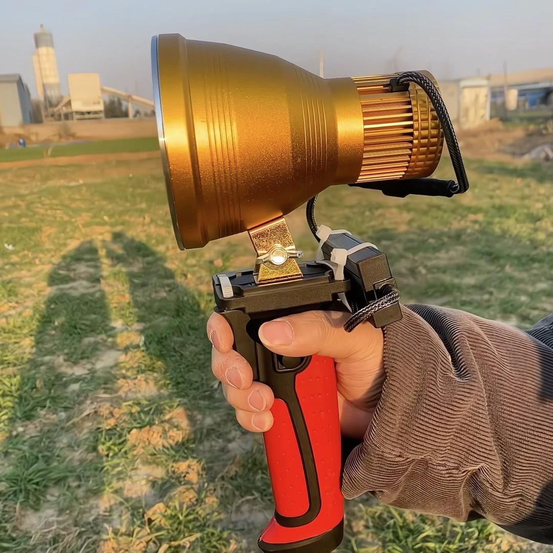 户外硬核照明灯具