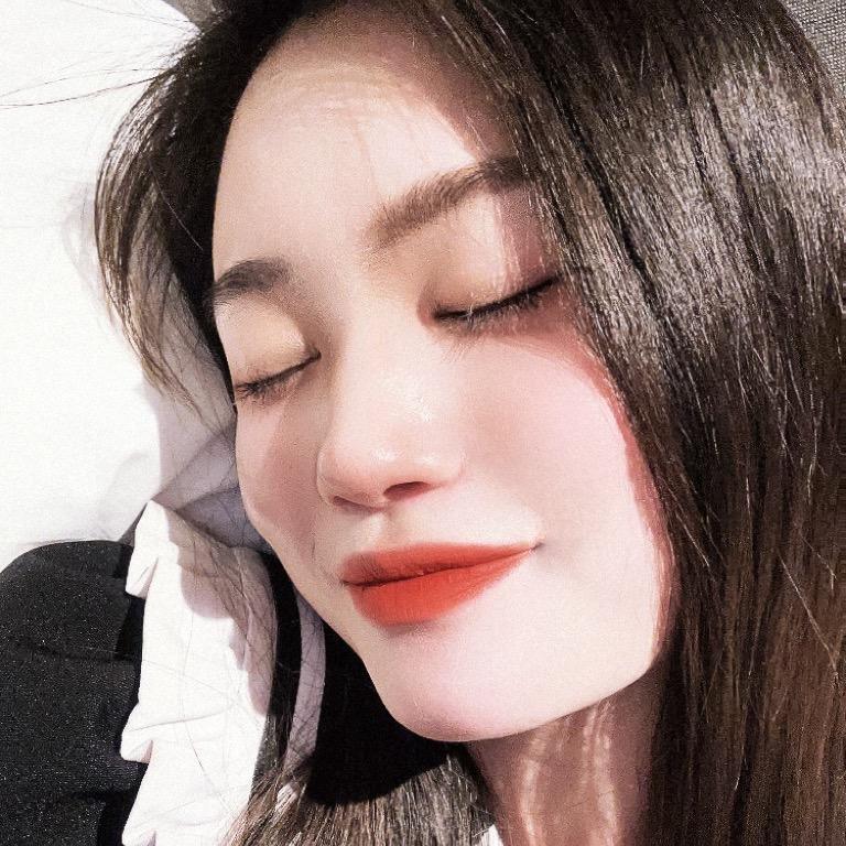 莎莎品派服装工厂直营店