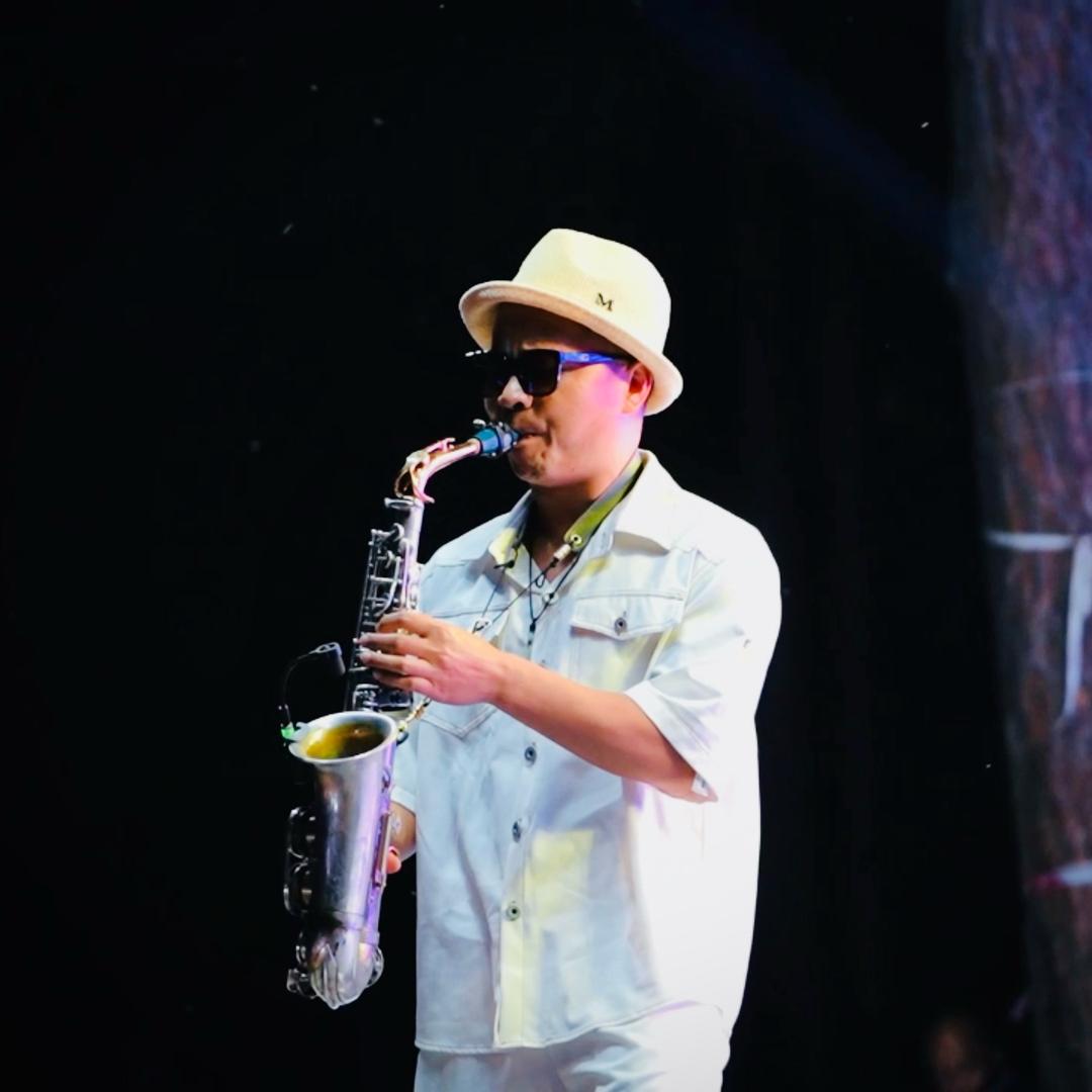 🎷佰四布成🎵
