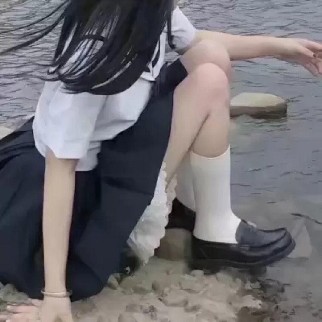 鸳鸯不羡仙
