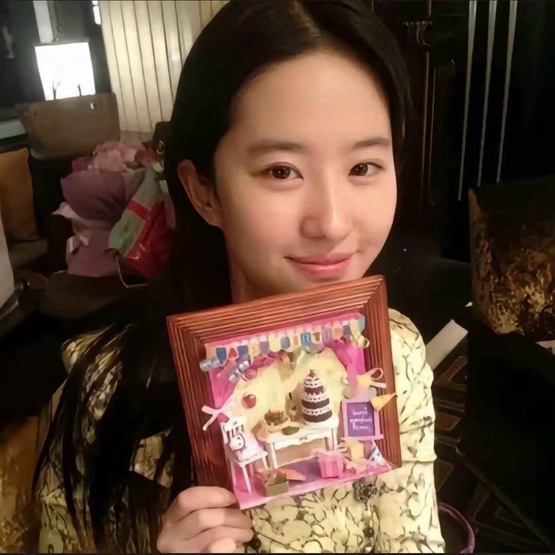 不是那女的