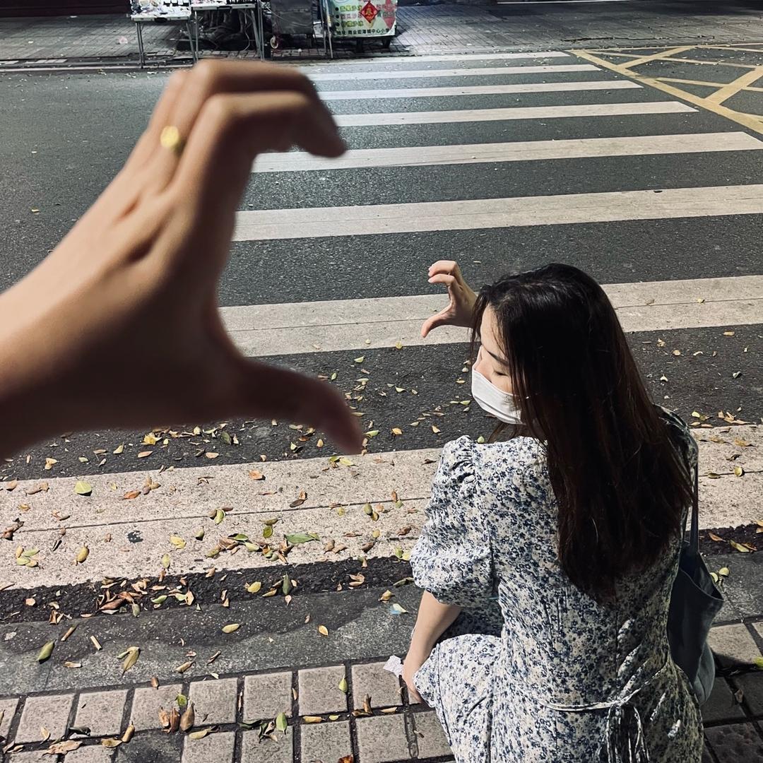 A晓璇喜欢看帅哥😎