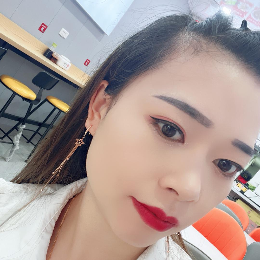小酒窝🌹🌹
