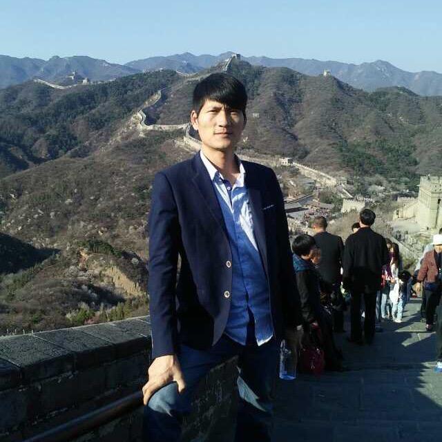 李