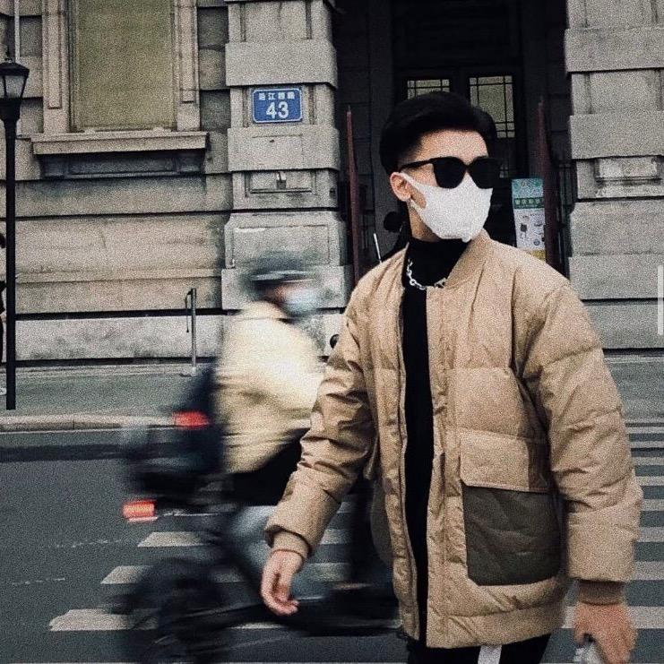 颼.