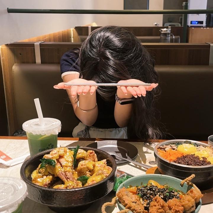 婉拒！