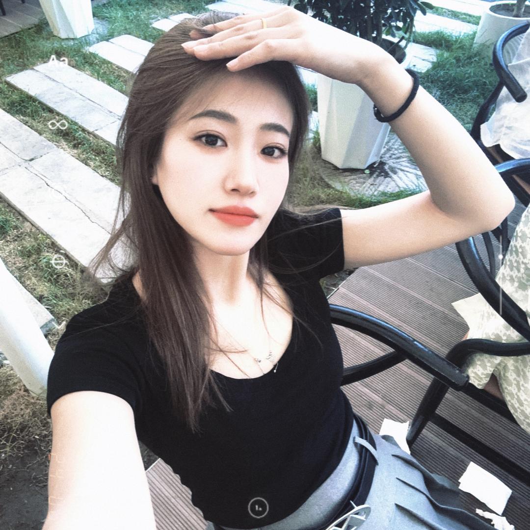炜炜
