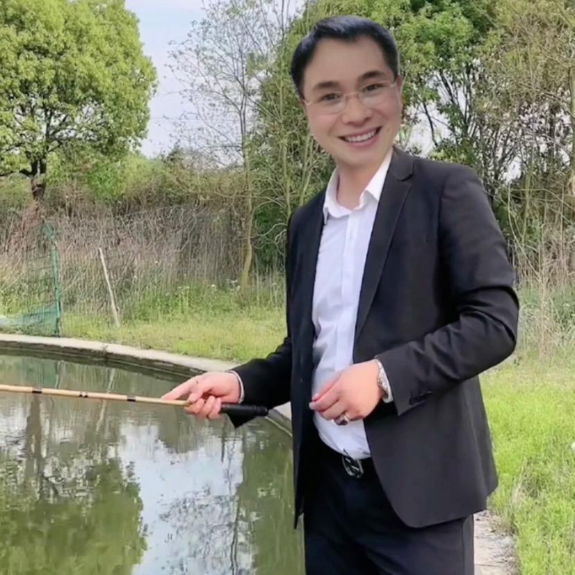 单伟