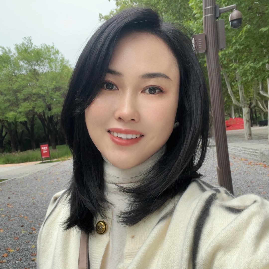 龙华苗姐商贸店