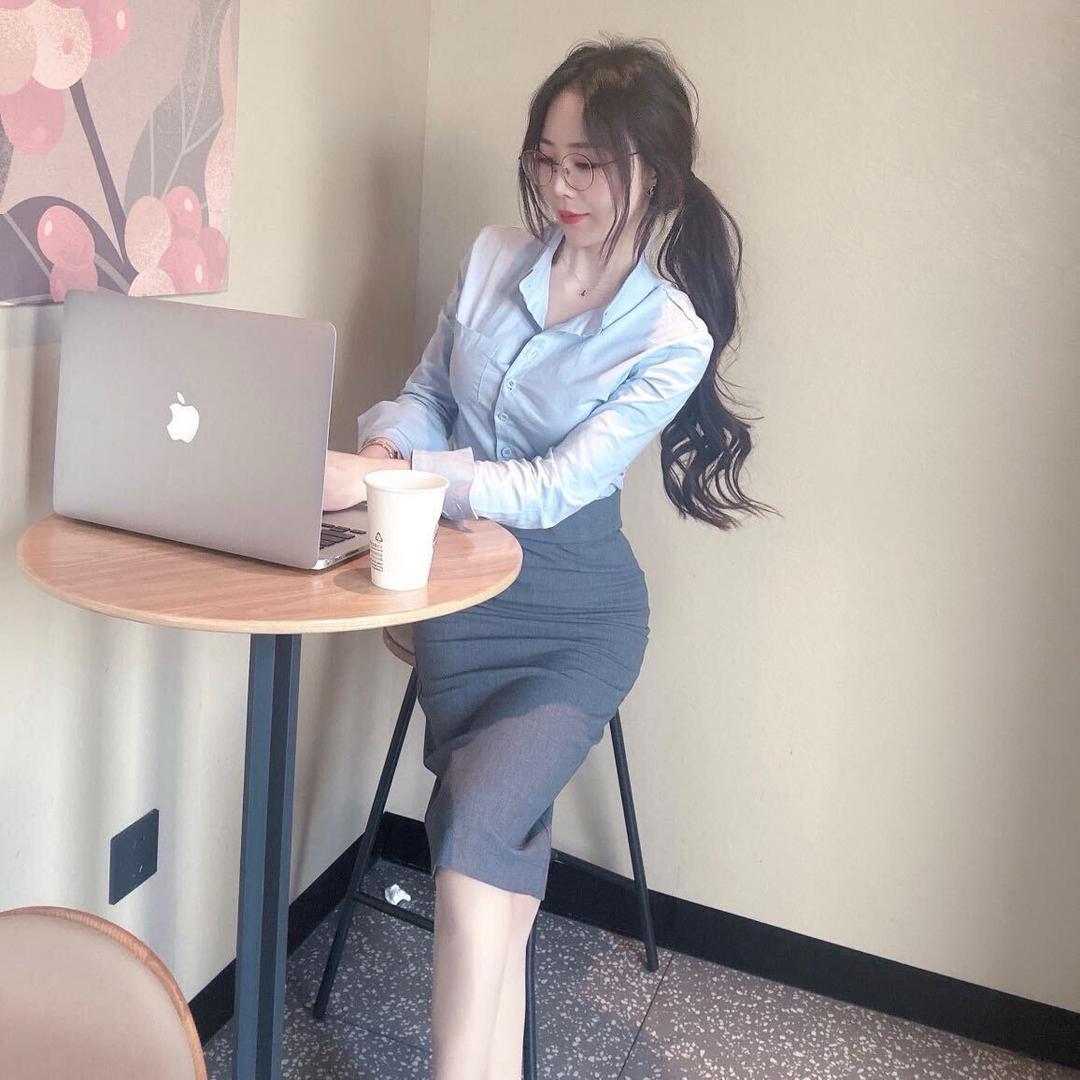 叶子姑姑.🍃