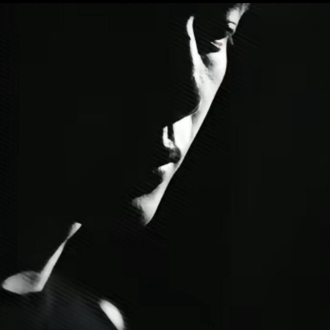 长相一般160那男的.