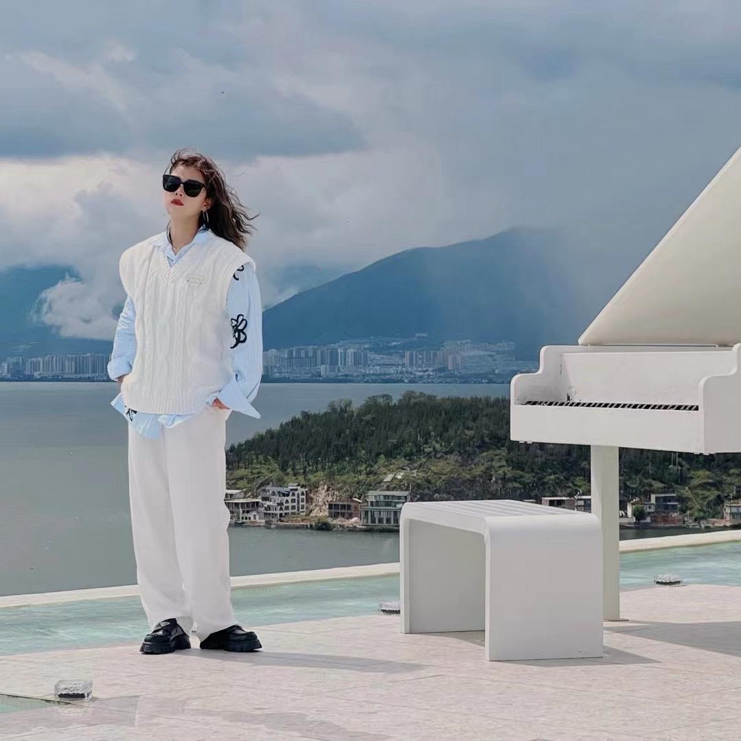 三雯鱼（卖衣服版）