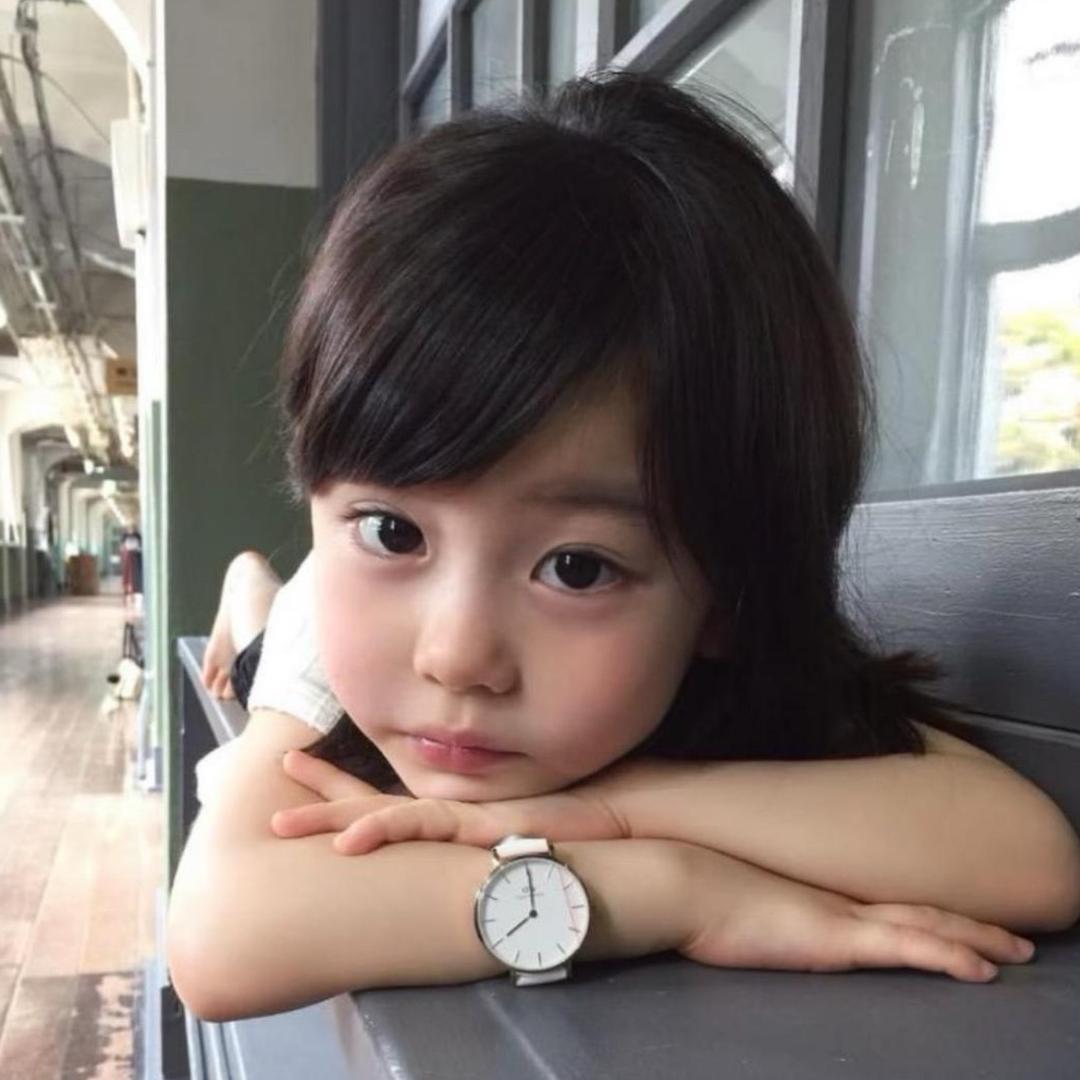 我也不太了解她