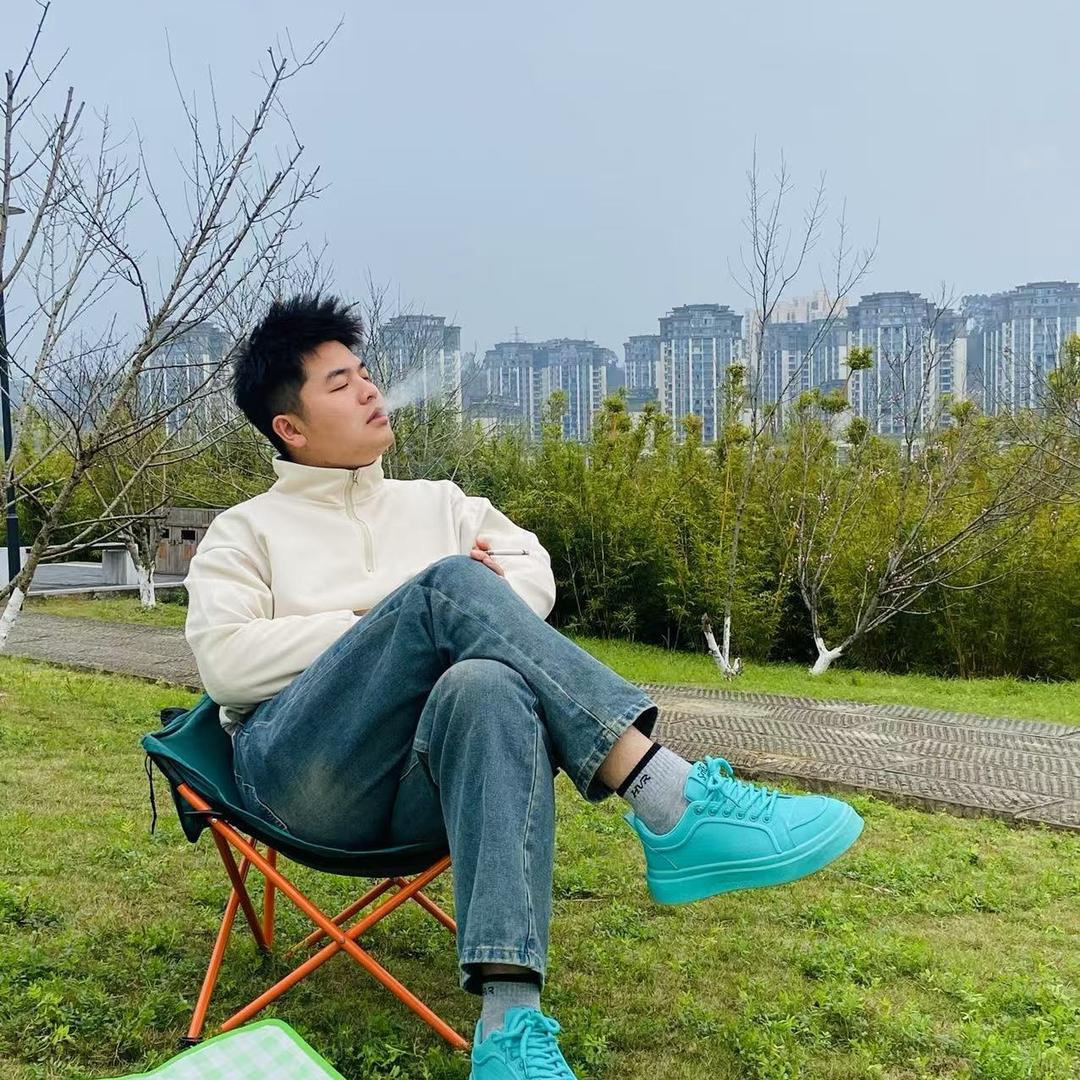 帅帅专搞二手车