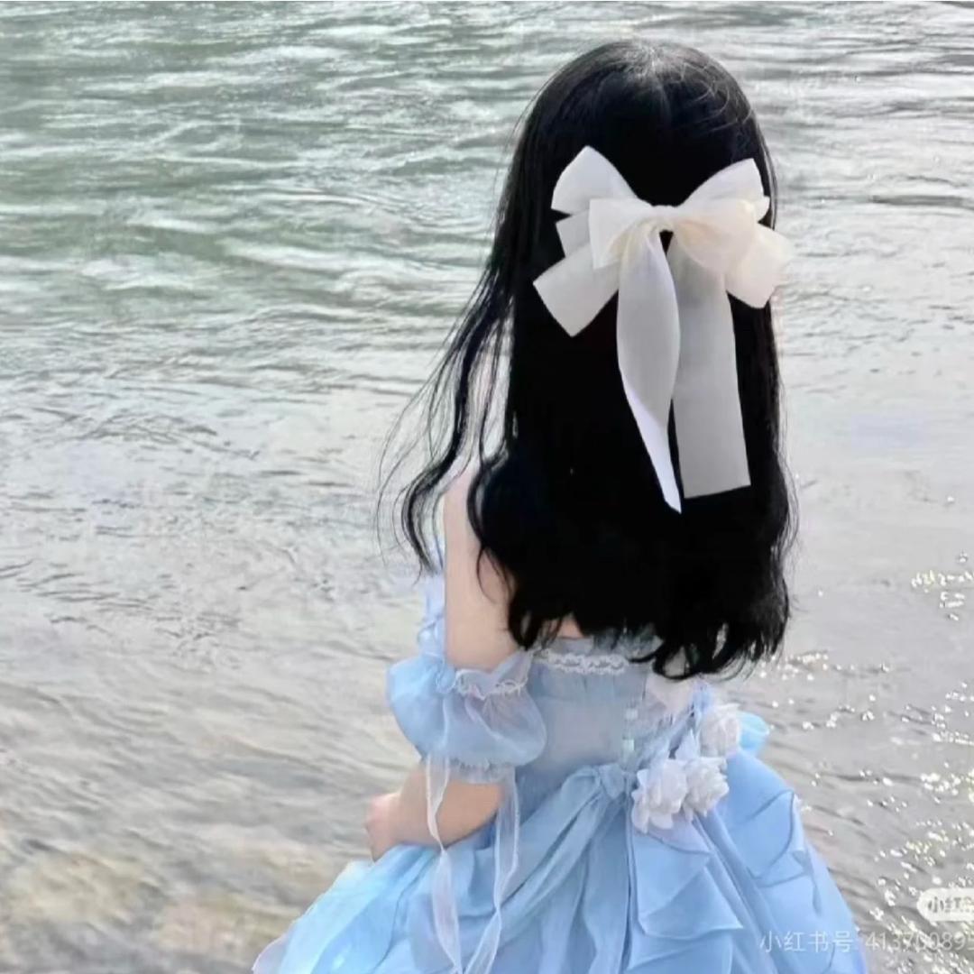 小猫不睡懒觉。🐟