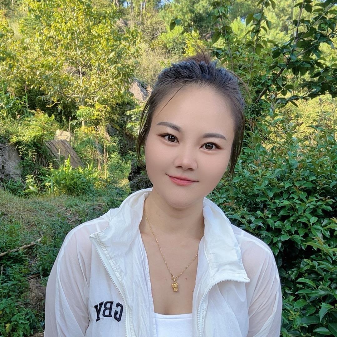 红梅爱生活