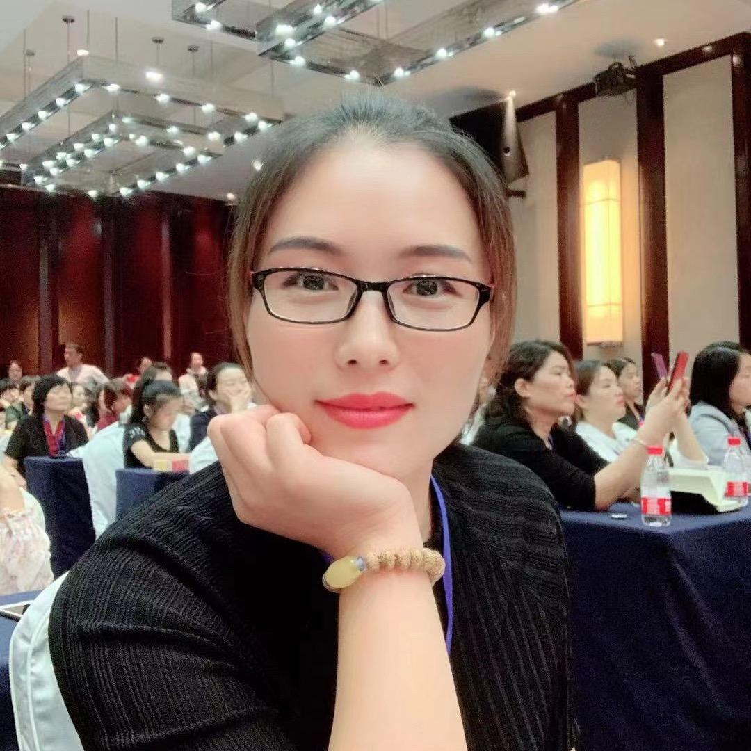 魏丽芳