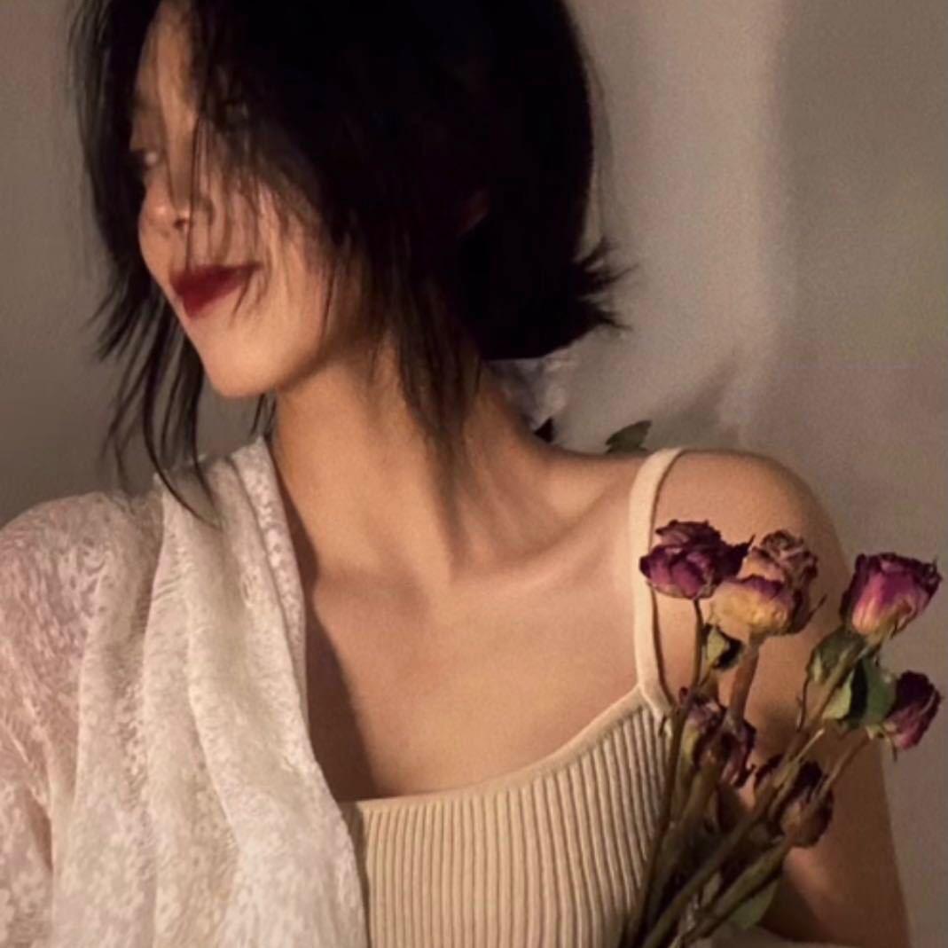 🌸.