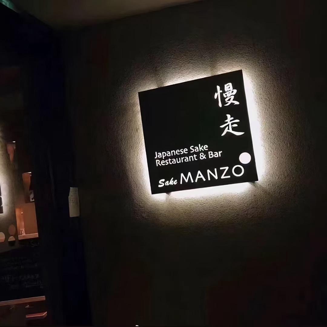 ♠︎♠︎♠︎