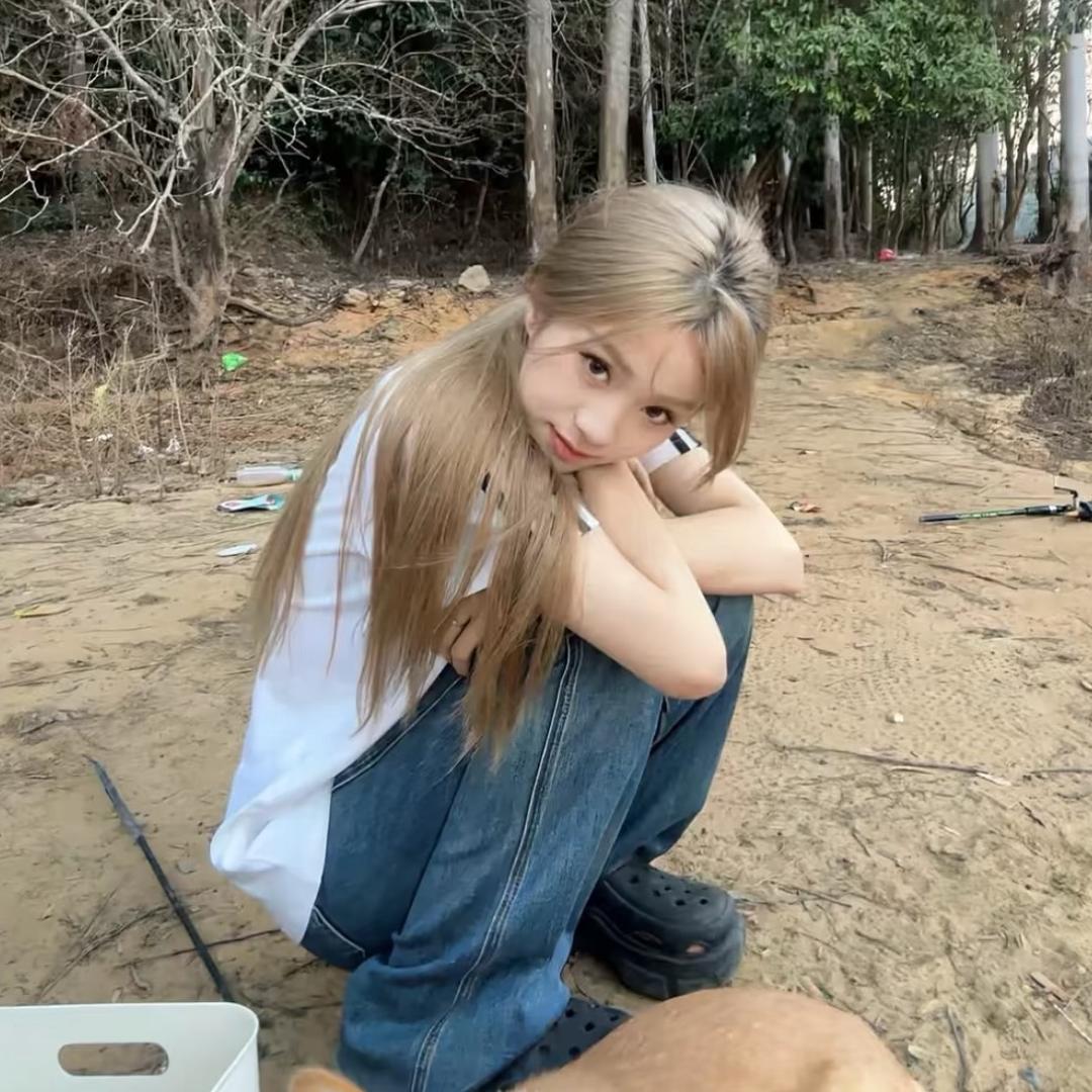 小茹^