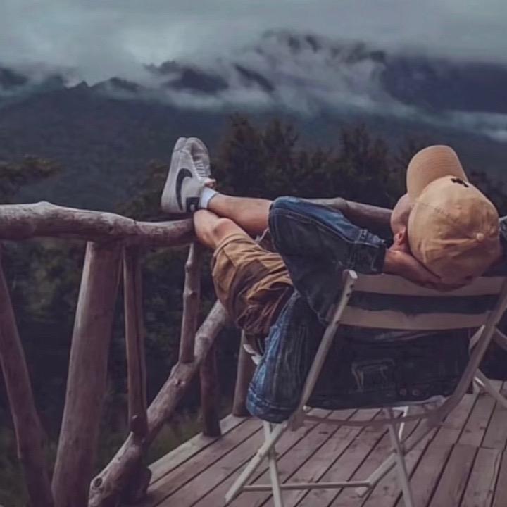 不会打球的胖子